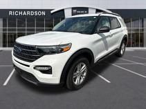 Used 2024 White Ford XLT image 12