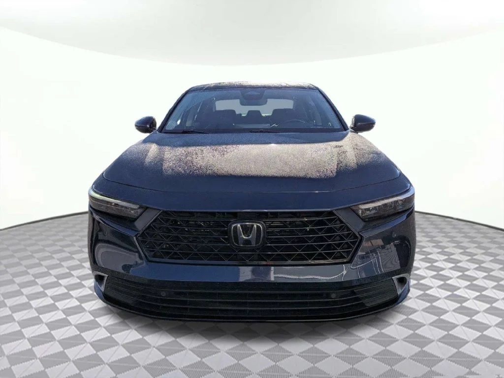 Certified Used 2024 Still Night Pearl Honda Touring image 8