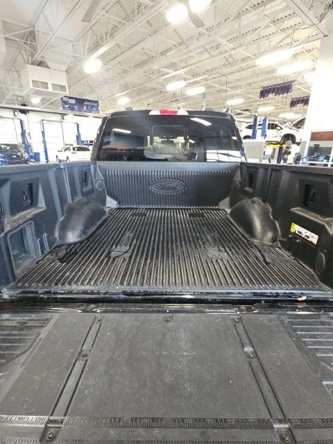 Used 2023 Black Ford XLT image 34