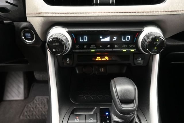Used 2025 Silver Toyota XLE image 27