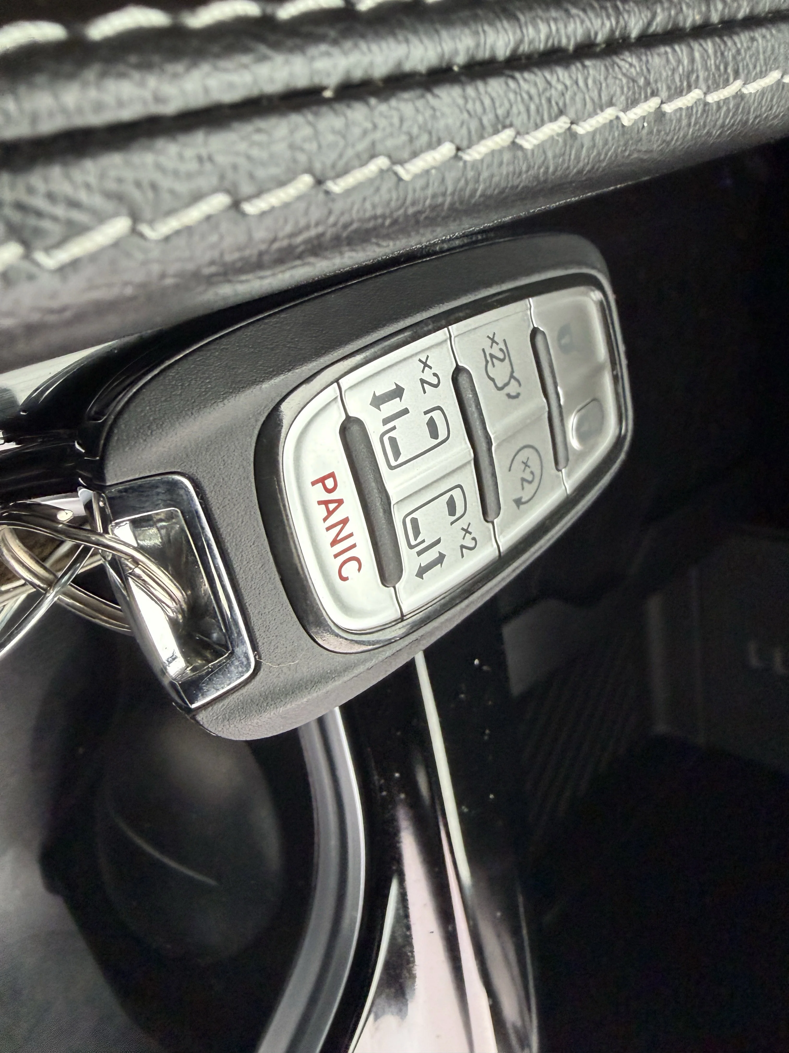2026 Chrysler Pacifica Limited - Photo 44