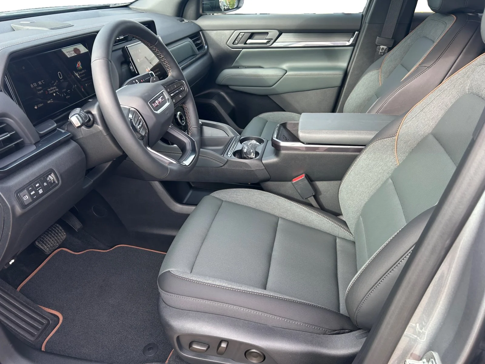 New 2027 Sterling Metallic GMC AWD AT4 image 14