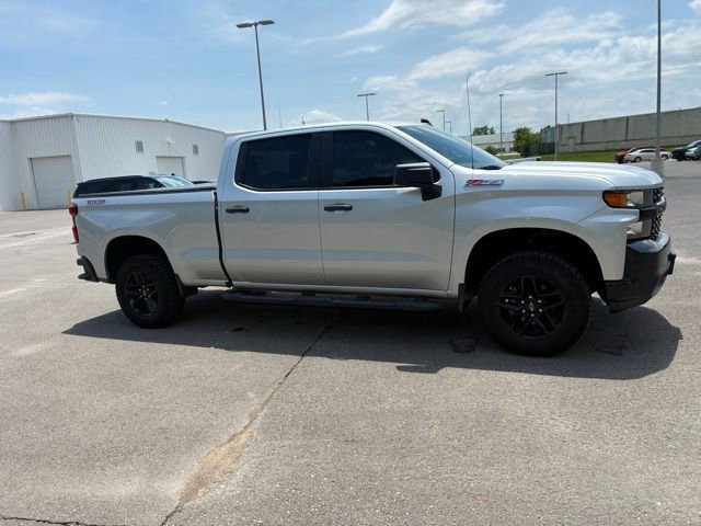 Used 2021 SILVER ICE METALLIC Chevrolet Custom Trail Boss image 7