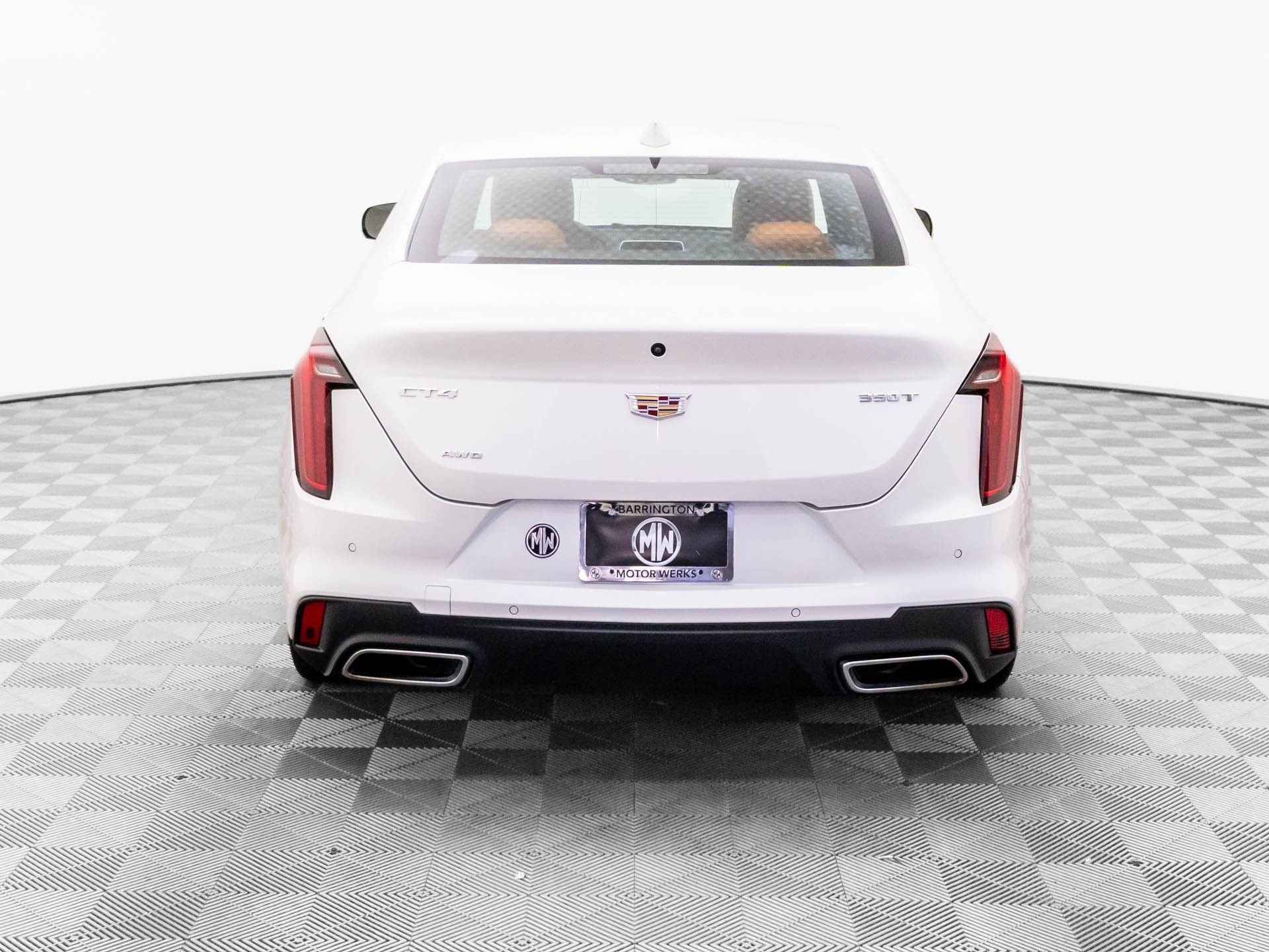 Used 2024 White Cadillac Premium Luxury image 4