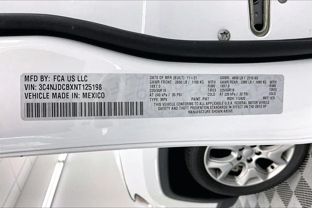 Certified Used 2022 Bright White Clearcoat Jeep Limited image 35