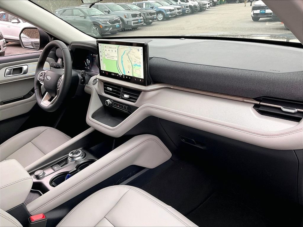 New 2026 Gray Metallic Ford Active image 10