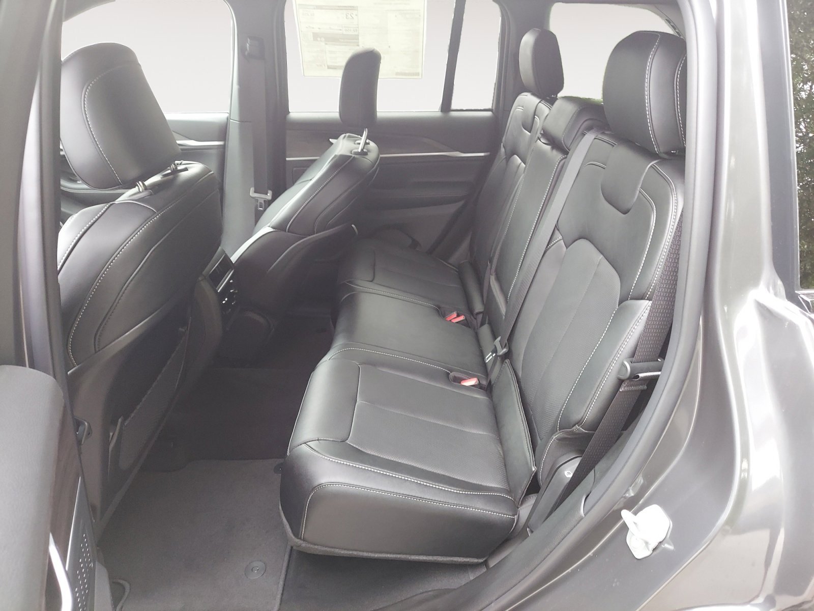 New 2026 Baltic Gray Metallic Clearcoat Jeep Limited Reserve image 24