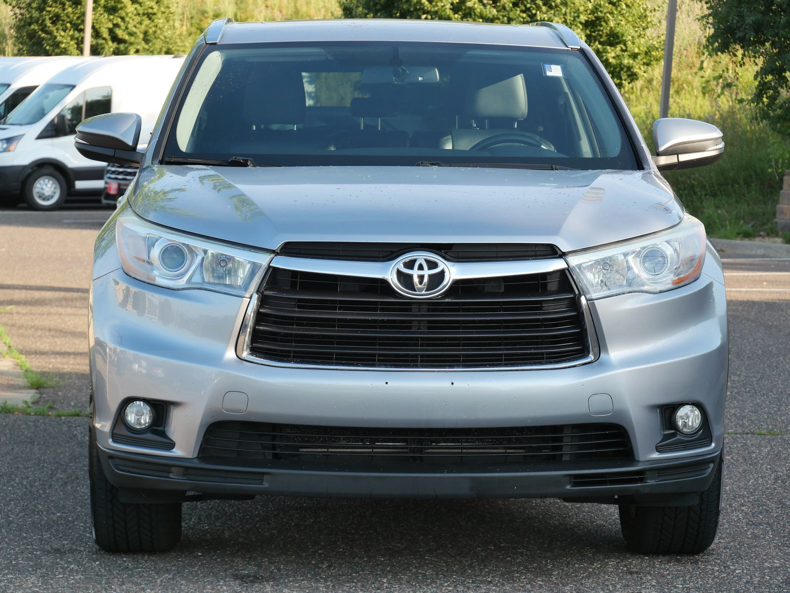 Used 2015 Toyota Highlander XLE with VIN 5TDJKRFH0FS102193 for sale in Eden Prairie, Minnesota