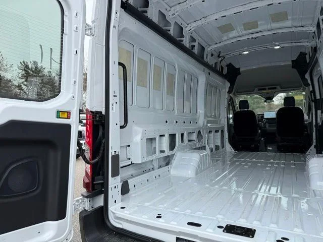 New 2026 White Ford  image 7