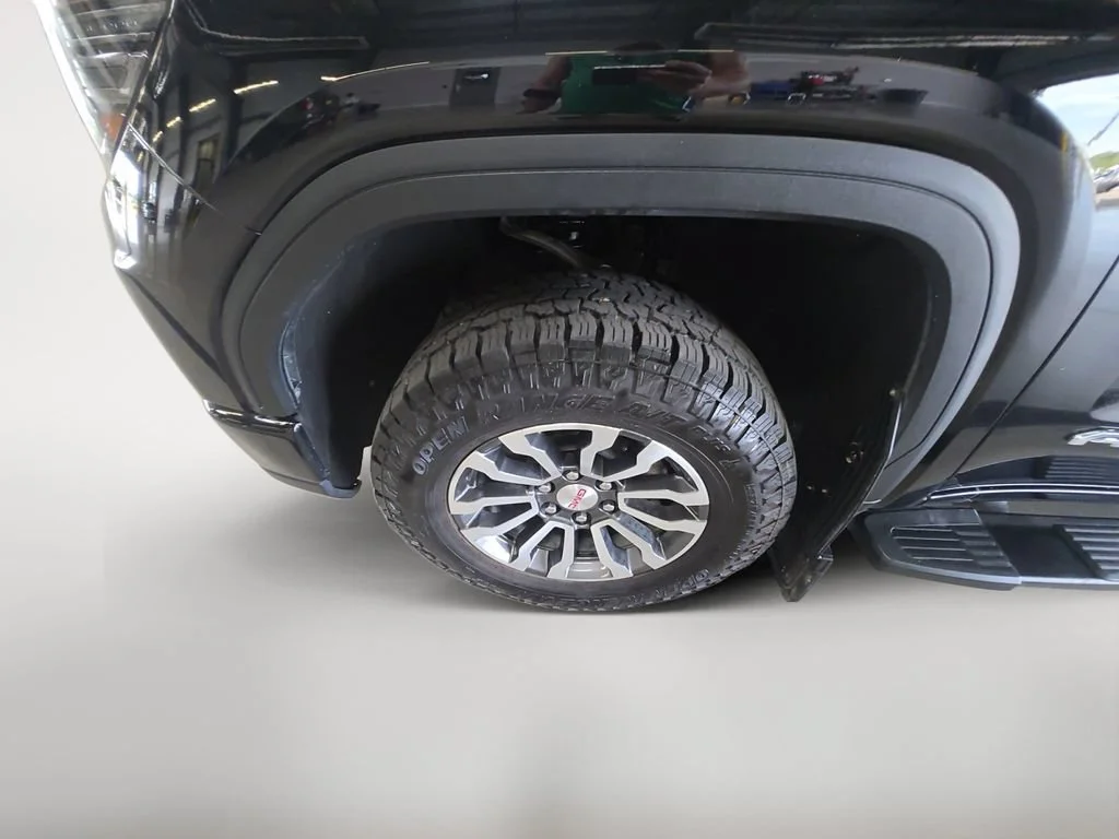 Certified Used 2023 Onyx Black GMC AT4 image 9
