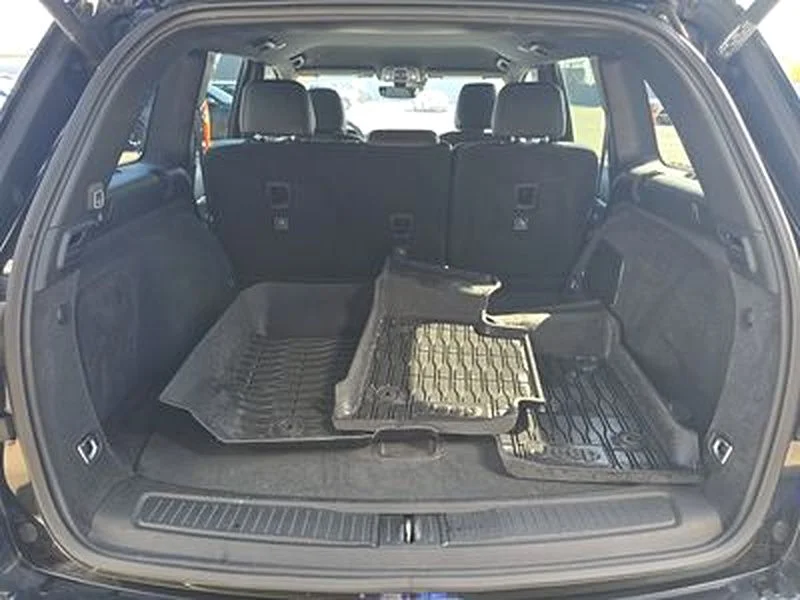 Used 2023 Black Jeep Trailhawk 4xe image 16