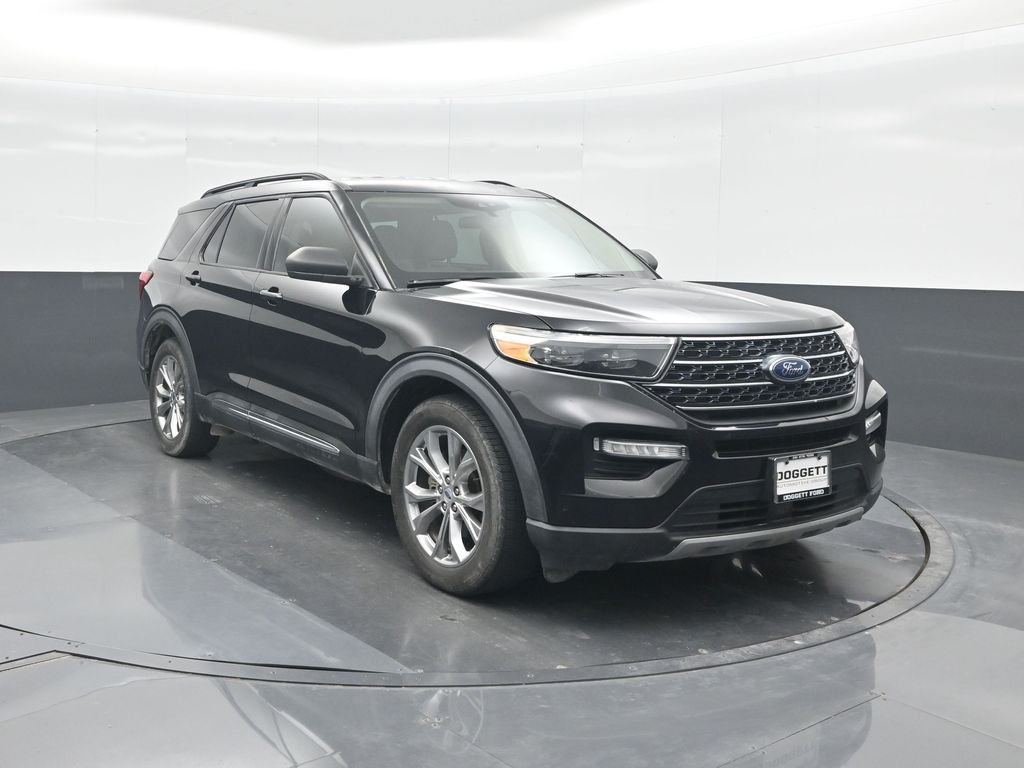 Used 2021 Black Ford XLT image 8