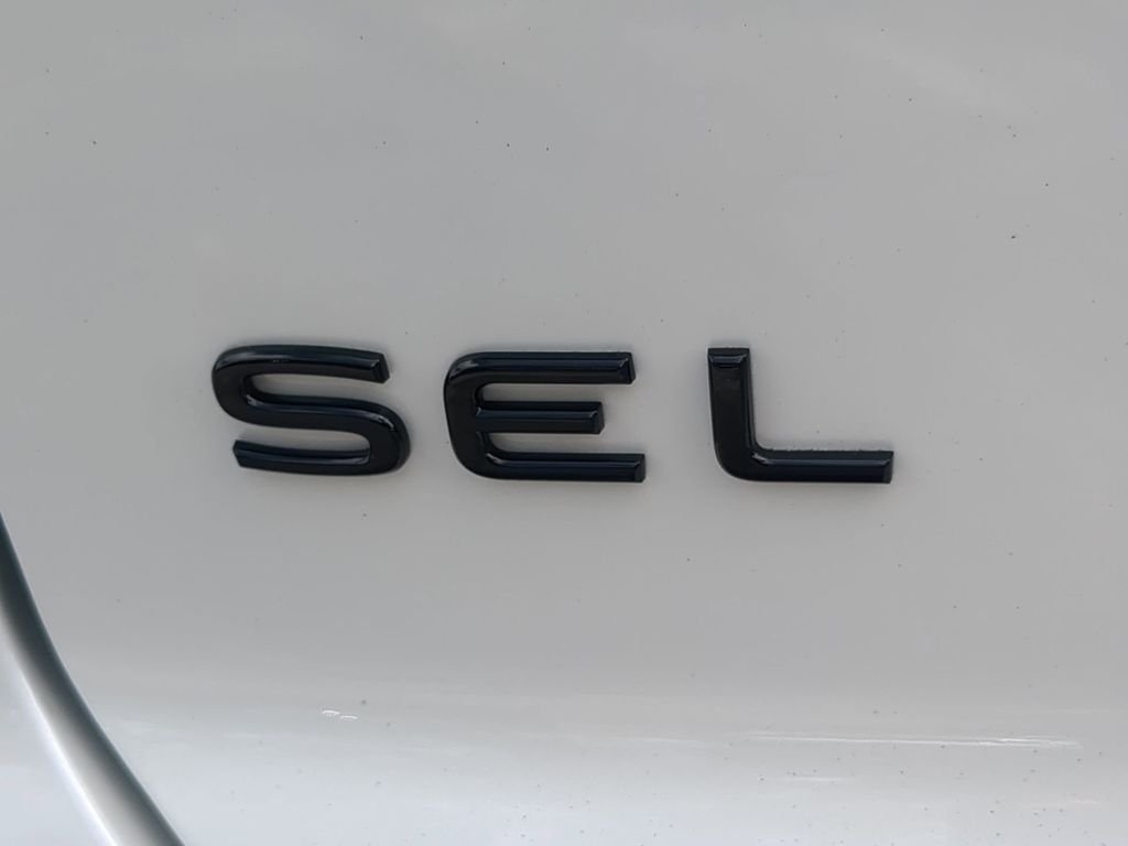 New 2026 White/off-white Volkswagen 2.0T SEL R-Line Black image 11