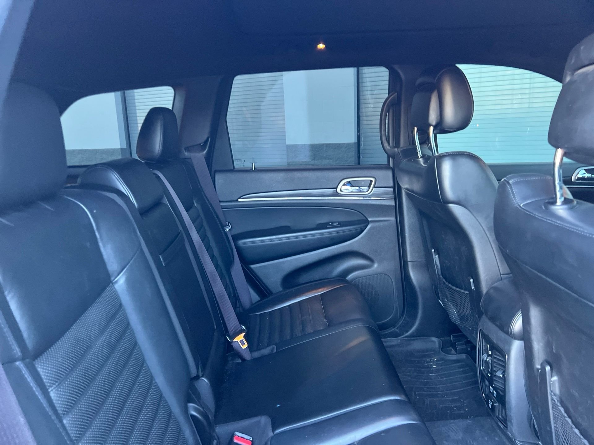 Used 2019 Blue Jeep Limited image 20