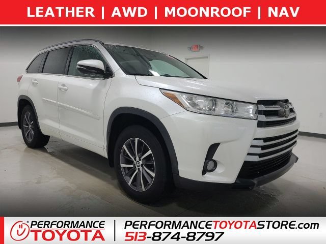 2018 Toyota Highlander SE