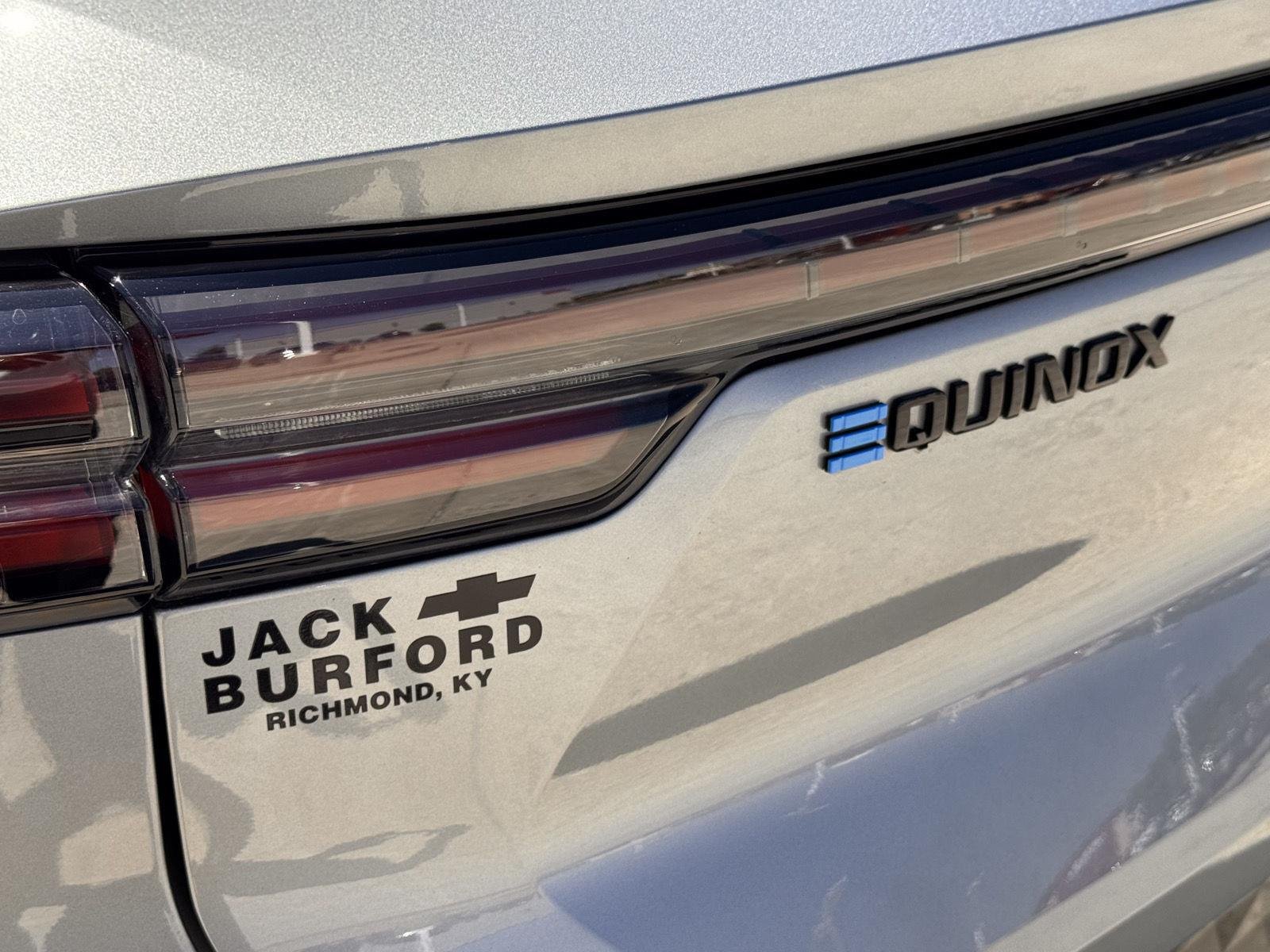 2026 Chevrolet Equinox EV RS - Photo 39
