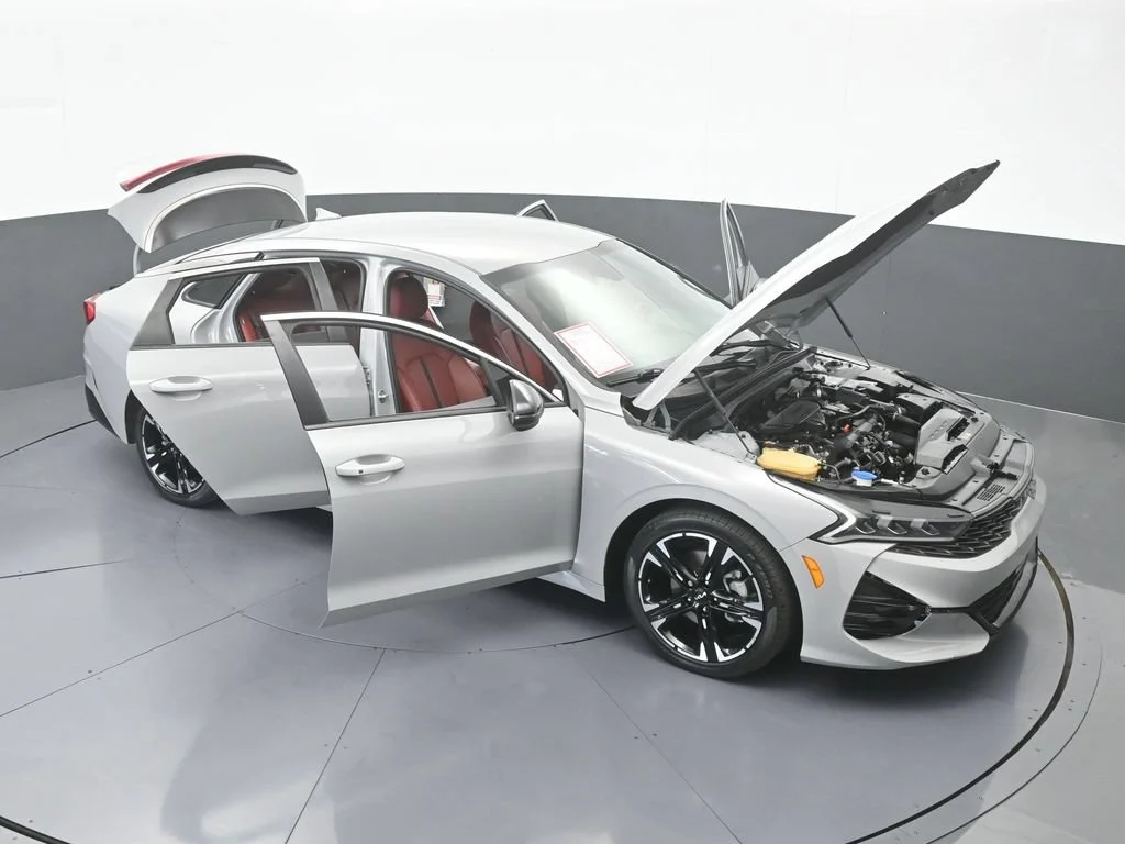 Used 2023 Wolf Gray Kia GT-Line image 68