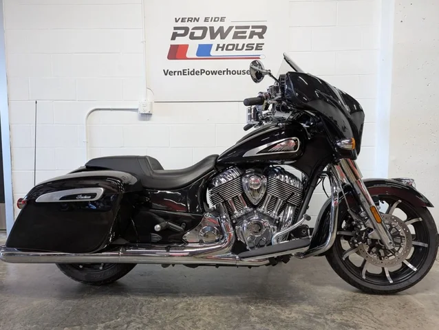 2020 Indian Motorcycle Chieftain Classic Thunder Black