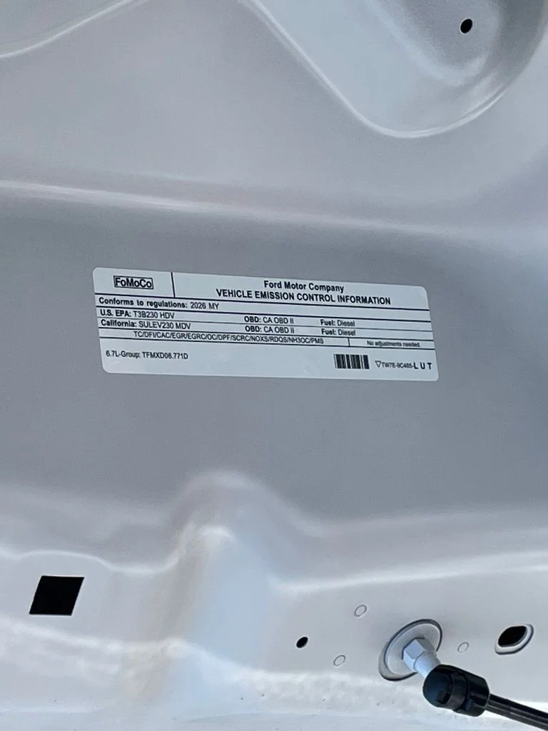New 2026 Star White Metallic Tri-Coat Ford F-350® Lariat® image 38