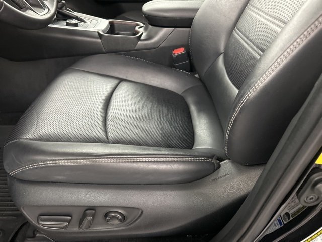 2021 Toyota RAV4 Limited photo 4