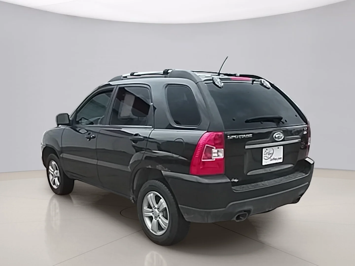 Used 2009 Black Kia LX image 3