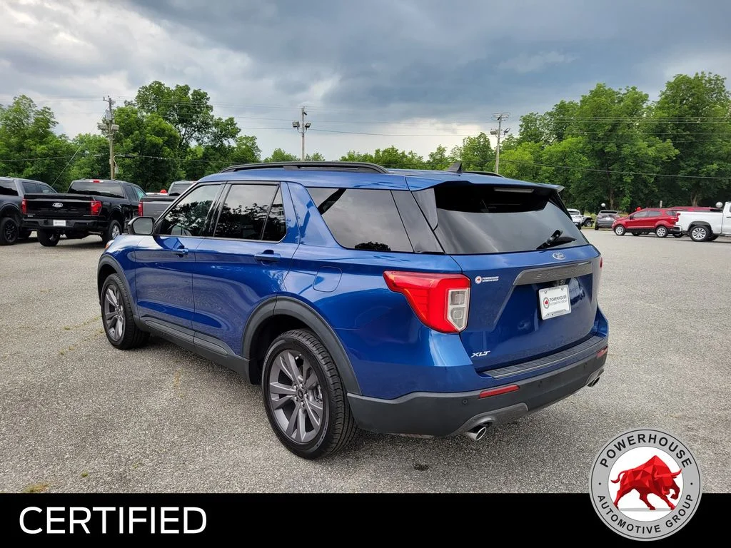 Used 2022 Blue Ford XLT image 4