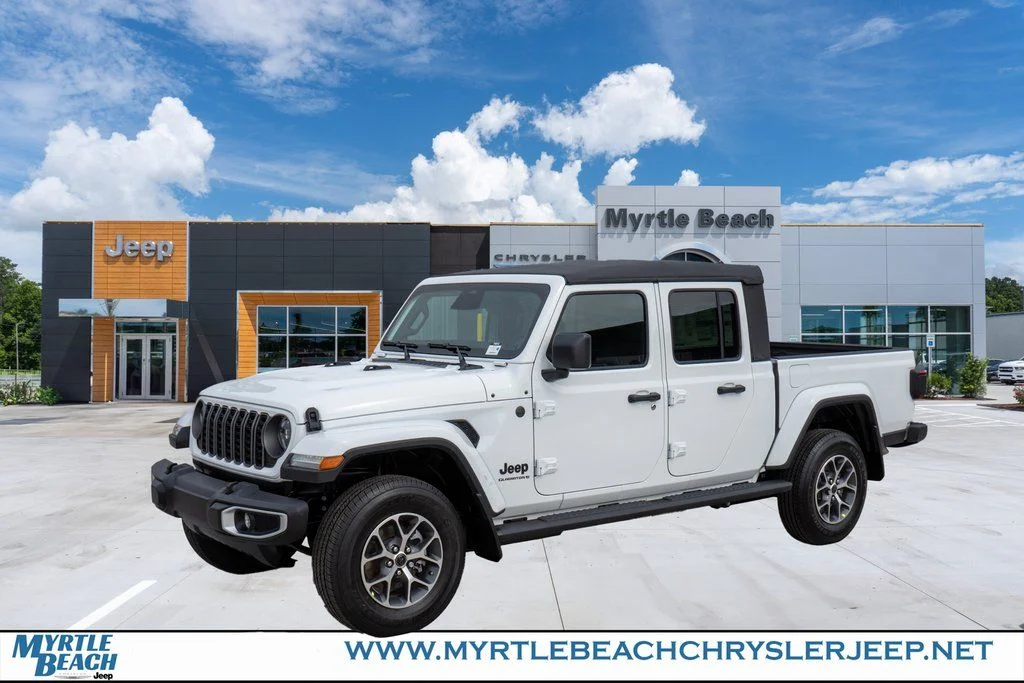2026 Jeep Gladiator Sport S Auto's photo