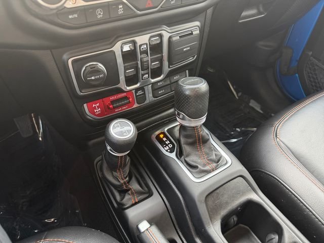Used 2021 Blue Jeep Mojave image 24