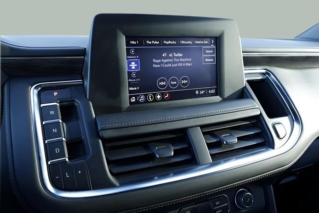 Used 2022 Black Chevrolet LS image 22