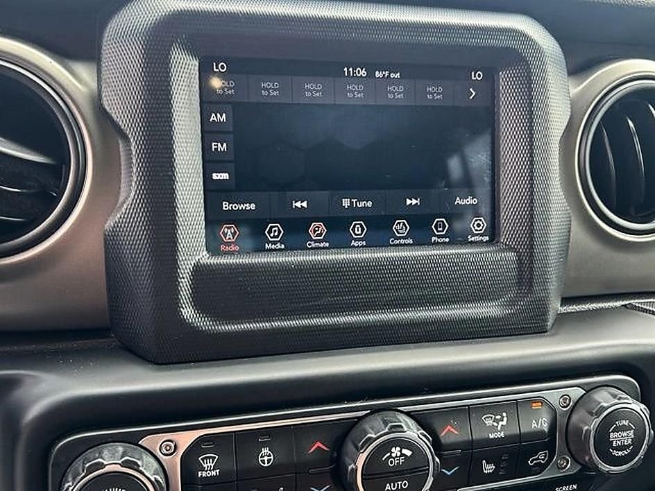 Used 2019 Black Jeep Unlimited Sport S image 6