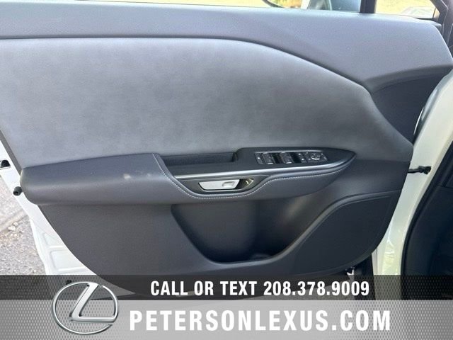 New 2026 Oxygen White Lexus  350e image 20
