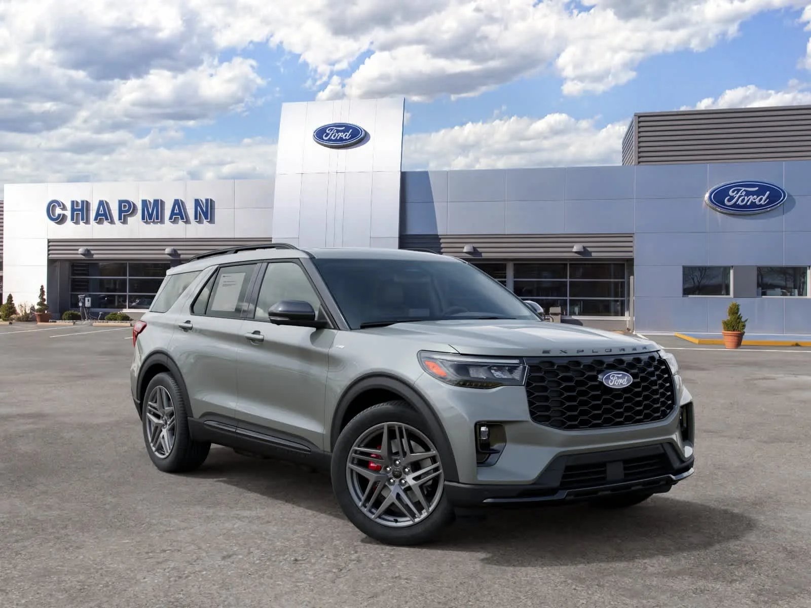 New 2027 Avalanche Gray Ford ST-Line image 4