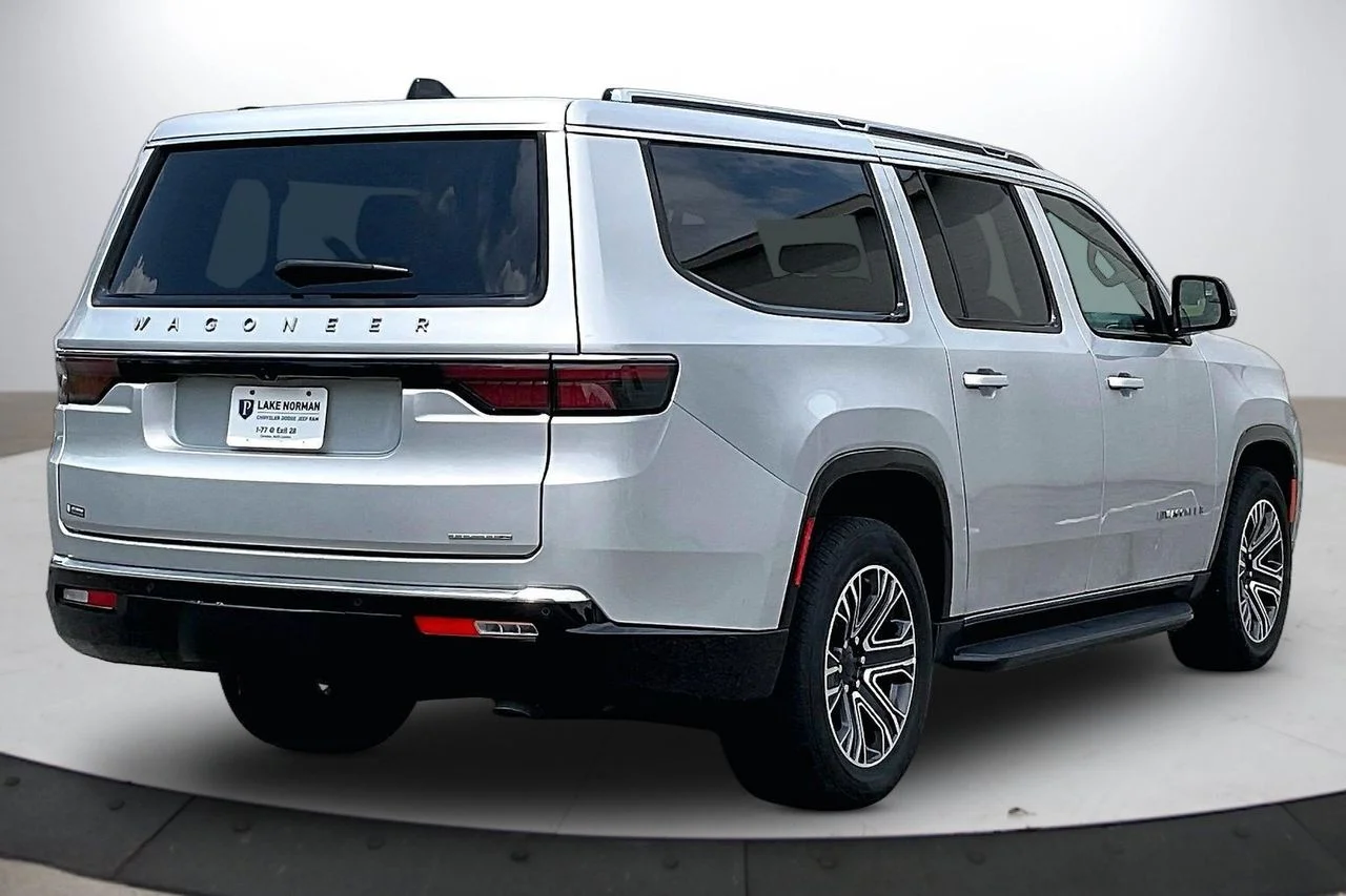 Certified Used 2024 Silver Jeep Series II image 9