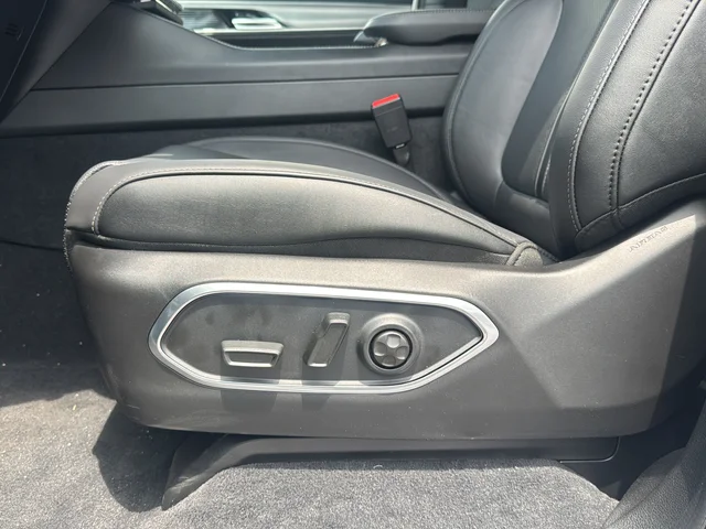 New 2026 Silver Zynith Jeep Limited Altitude image 18