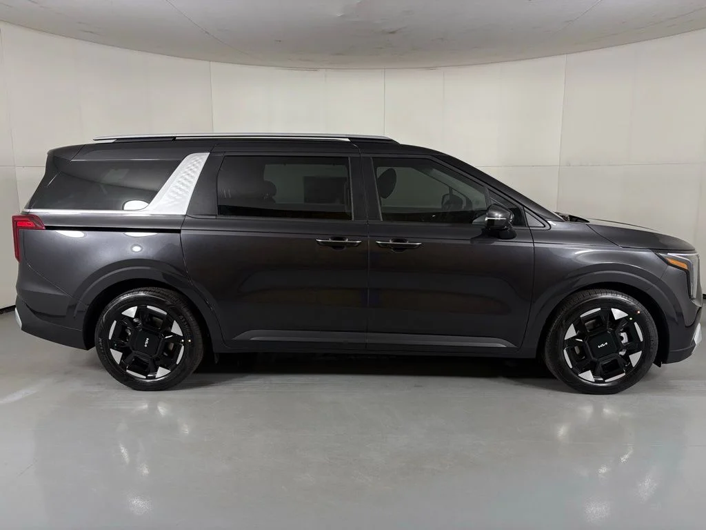 New 2026 Gray Kia EX image 9