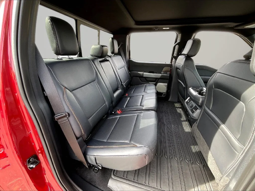 New 2026 Ruby Red Metallic Tinted Clearcoat Ford Lariat® image 10