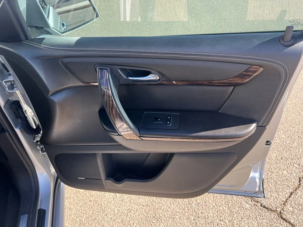 2016 GMC Acadia Denali - Photo 29