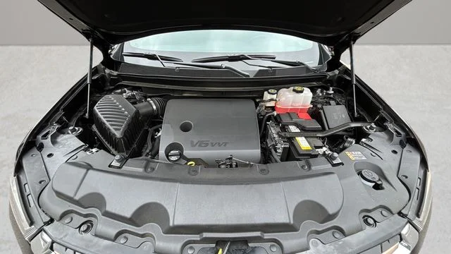 Used 2023 Black Chevrolet High Country image 33