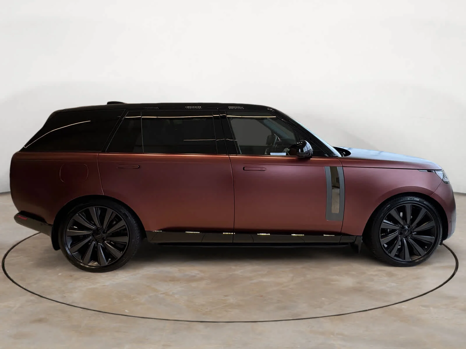 New 2026 Sunrise Copper Satin Land Rover P615 LWB image 6