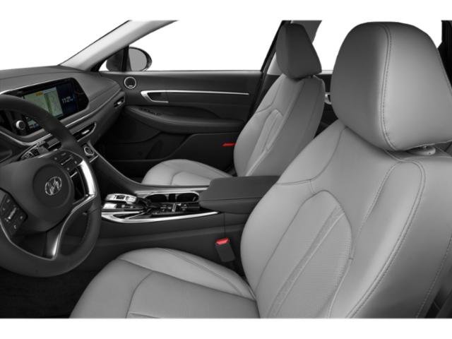Used 2020 Quartz White Hyundai Limited image 12
