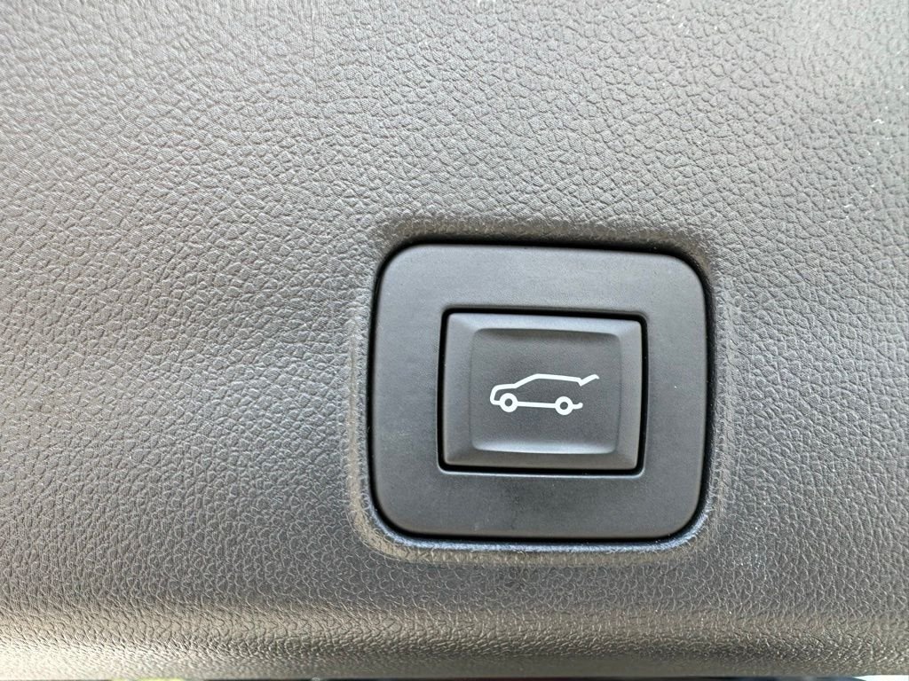 Used 2024 Gray Chevrolet LT image 12