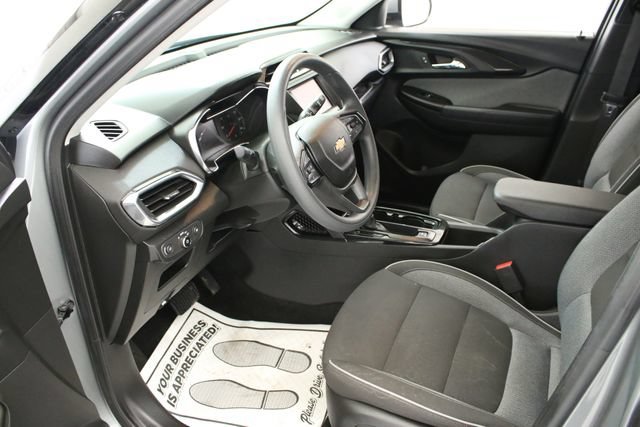 Photo 23
