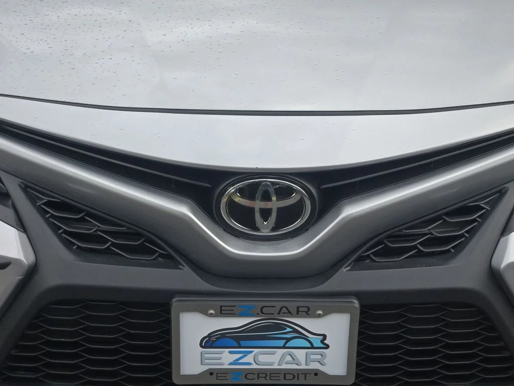 Used 2024  Toyota SE Nightshade image 17