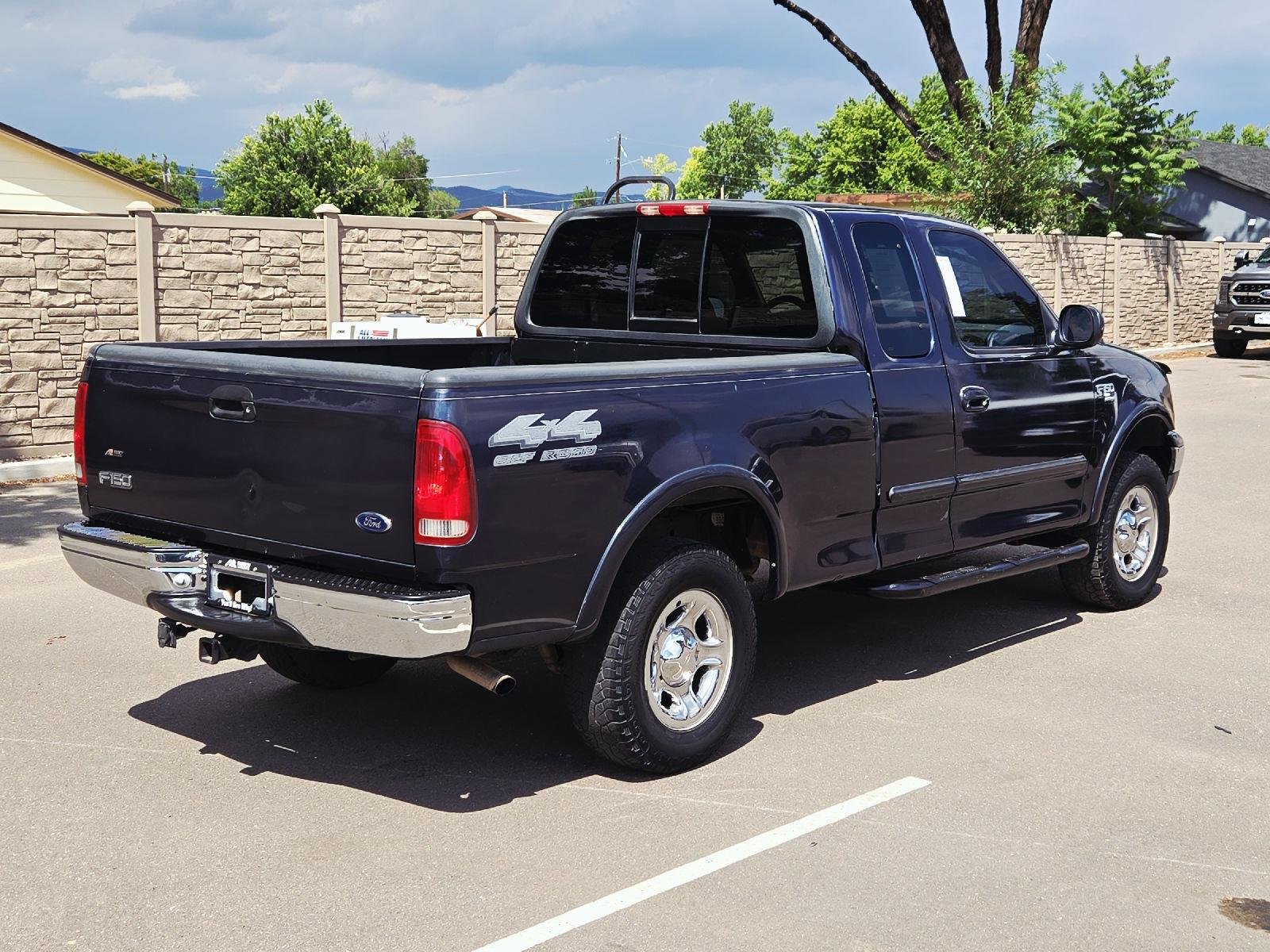 Used 1999 BLUE Ford Lariat image 5