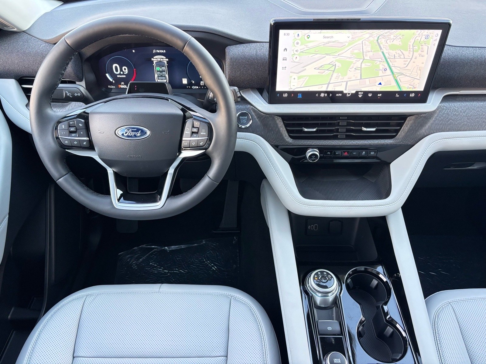 New 2026 Space White Ford Platinum image 13