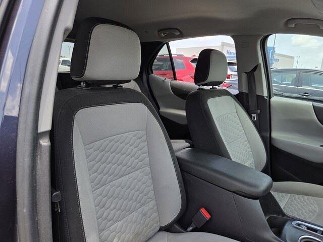 Used 2019 Storm Blue Metallic Chevrolet LT image 29
