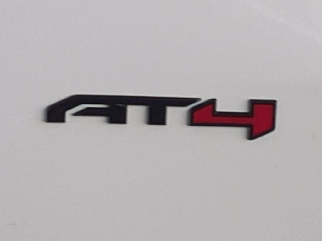 New 2026 Glacier White Tricoat GMC AT4 image 10