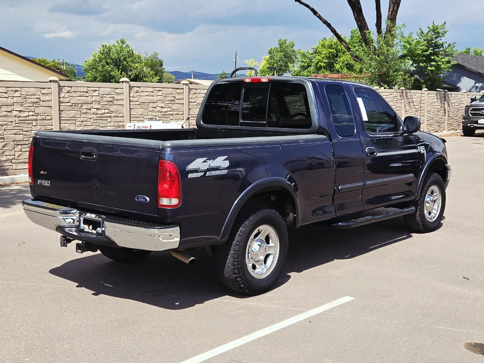 Used 1999 BLUE Ford Lariat image 5