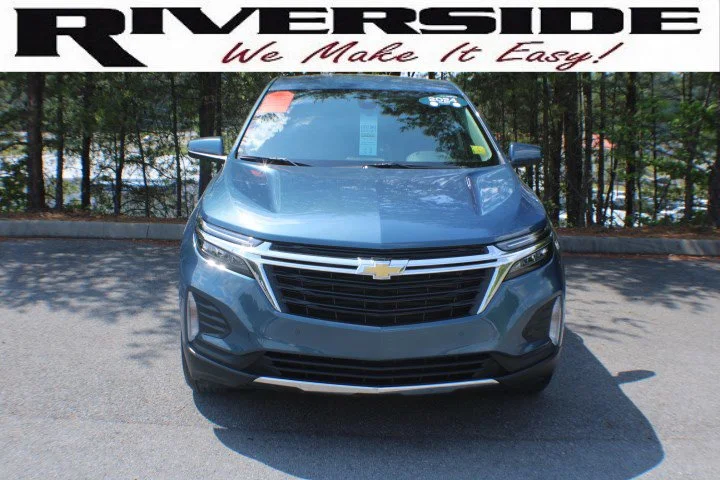 Used 2024 Lakeshore Blue Metallic Chevrolet LT image 13