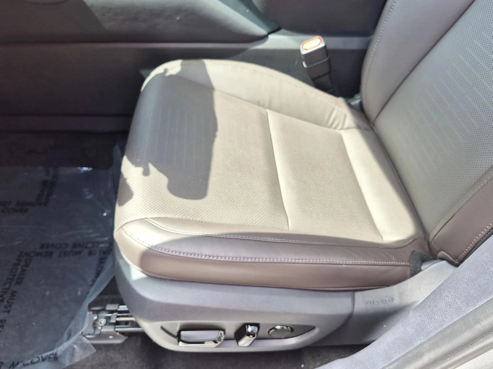 Certified Used 2025 Celestial Silver Metallic Lexus TX 350 Premium image 17
